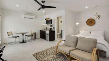 Bügeleisen/Bügelbrett, WLAN