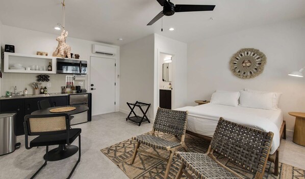 Tabla de planchar con plancha y wifi