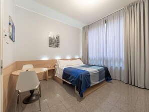 1 bedroom, in-room safe, iron/ironing board, free WiFi - Navigli accommodation (Milano)