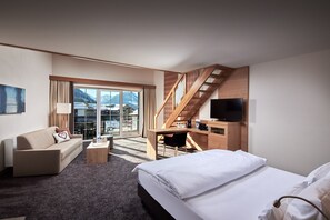 Hypo-allergenic bedding, individually decorated, individually furnished - Panoramahotel Oberjoch (Bad Hindelang)