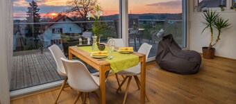 Exclusive 2-room apartment with balcony and lake view, 55m², near the lake