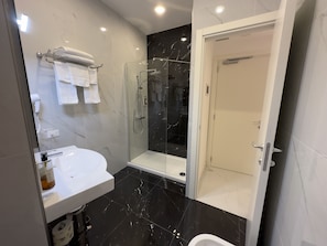 Room amenity - Hotel Smart Cruise (Civitavecchia)