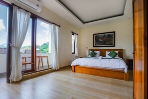 1 soverom, skrivebord, wi-fi (inkludert) og sengetøy