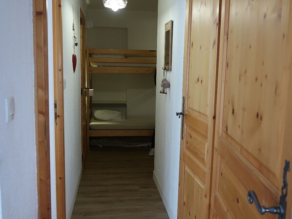 Interior - 3 rooms for 8 people, large terrace, Valloire (Valloire)
