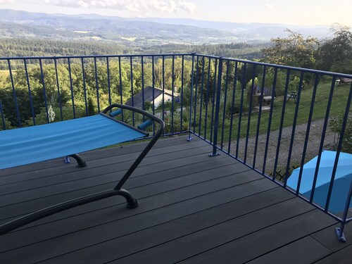 Vosges/Alsace :Gîte with panoramic views over valley and mountains in the heart of nature.