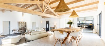 La Villa IO 17 4*- Ile d'Oléron - Heated swimming pool