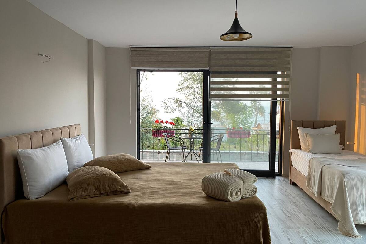 Classic Triple Room | WiFi (free)