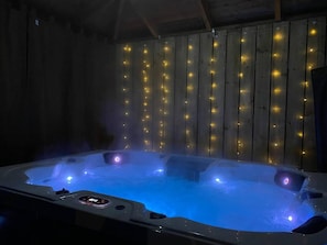 House | Spa - Countryside Home Located Just Outside Dublin City (Black Bull)