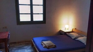 2 多间卧室、熨斗/熨衣板、免费 WiFi、床单