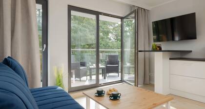 Comfortable Apartment with Balconies | Parking | Close to the Beach