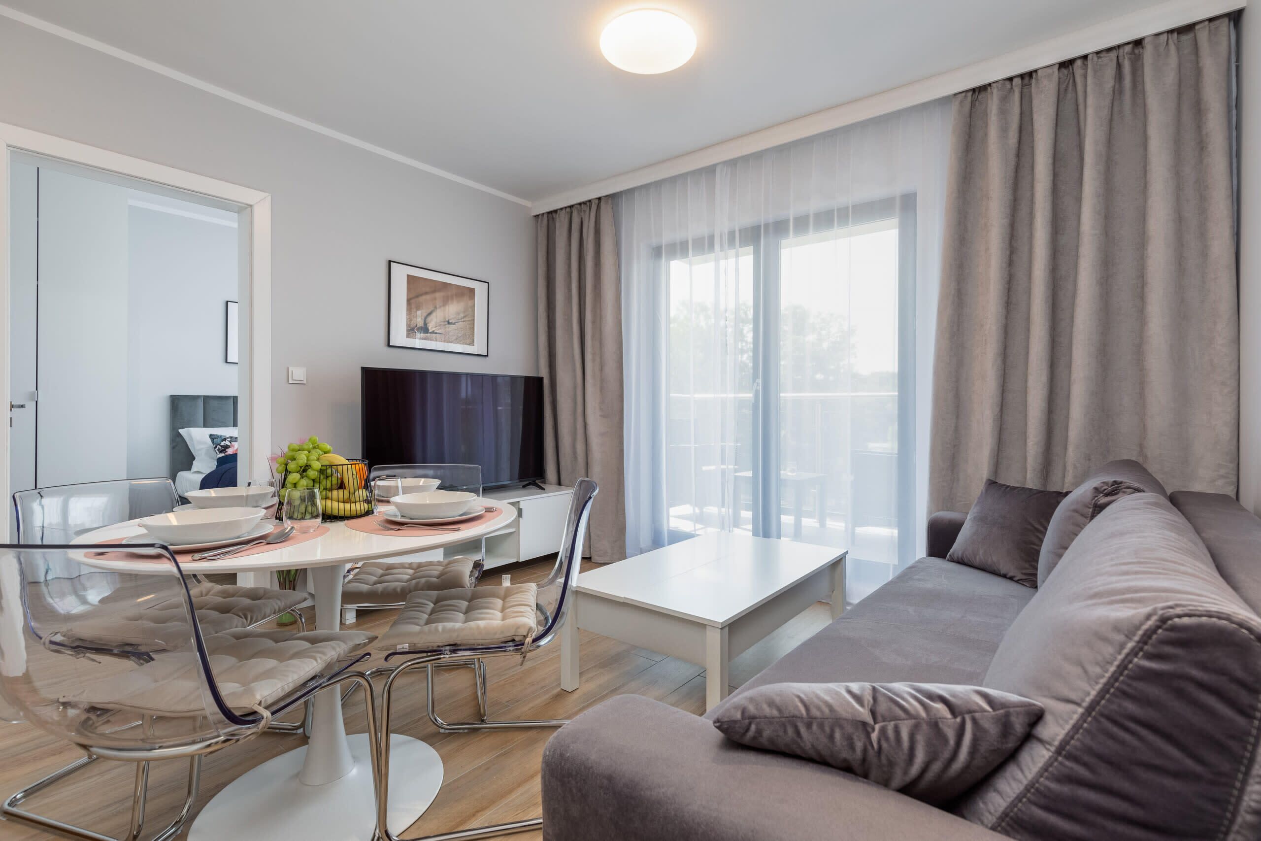 Téléviseur, bureau