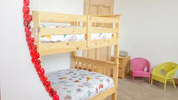 3 bedrooms, individually decorated, individually furnished, free WiFi