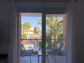 Interior - Charming Apartment / Paphos / Central + Pool + WIFI + Parking (Paphos)