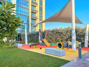 Children’s play area – outdoor