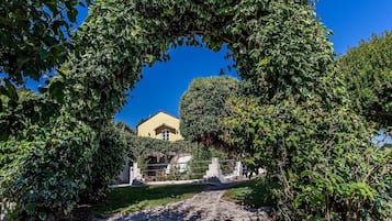 Enceinte de lâhĂ©bergement