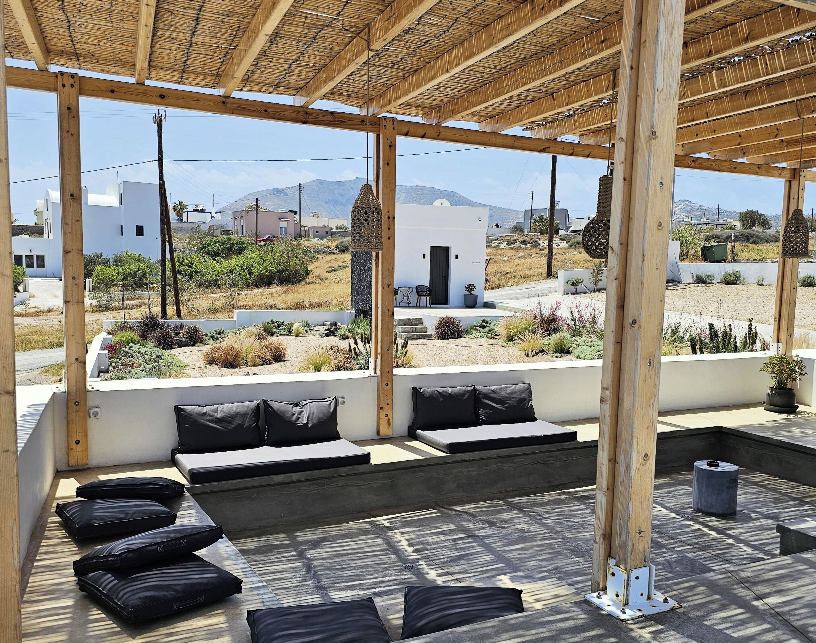 Photo - myLithos Suites