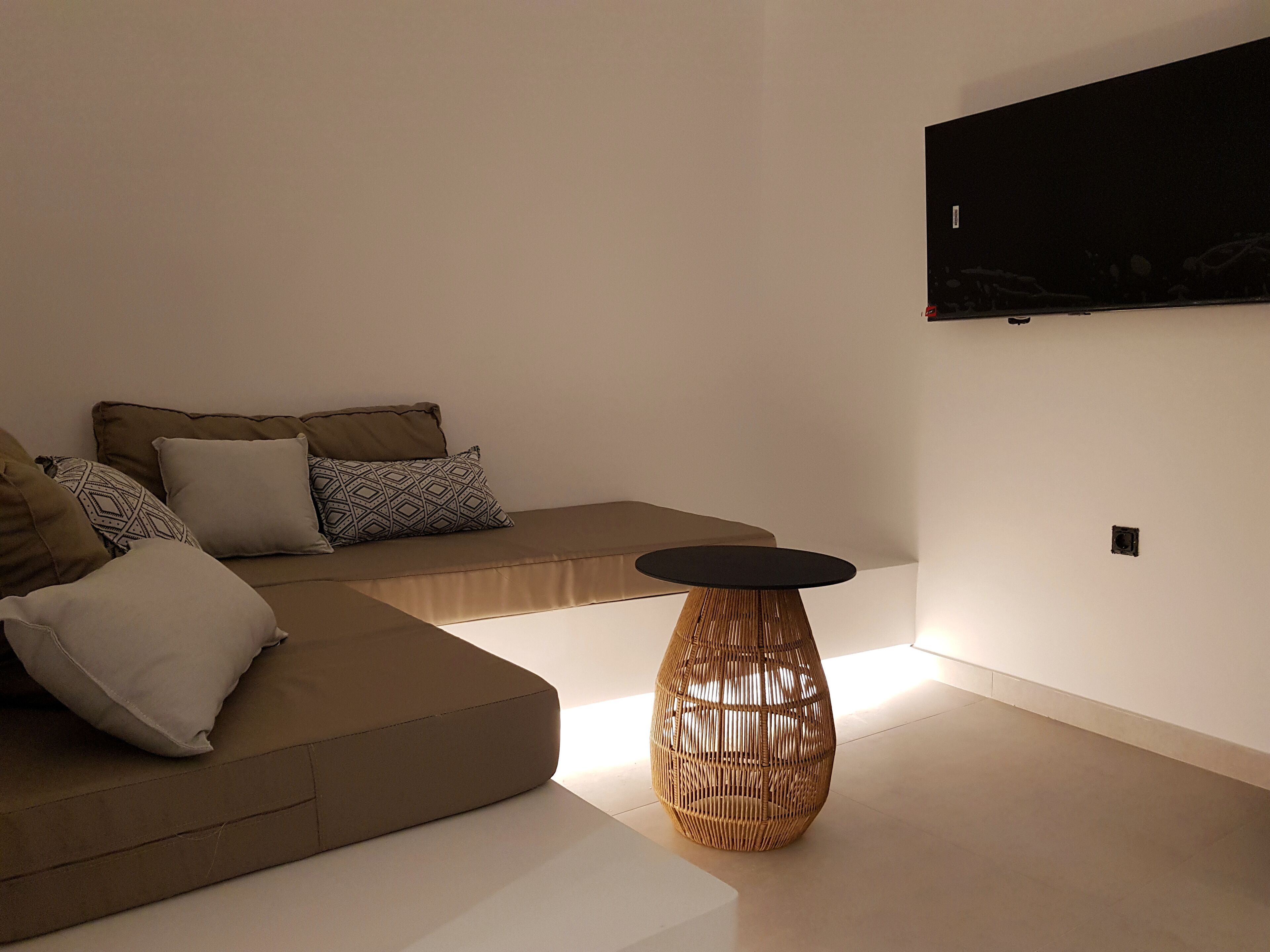 Photo - myLithos Suites