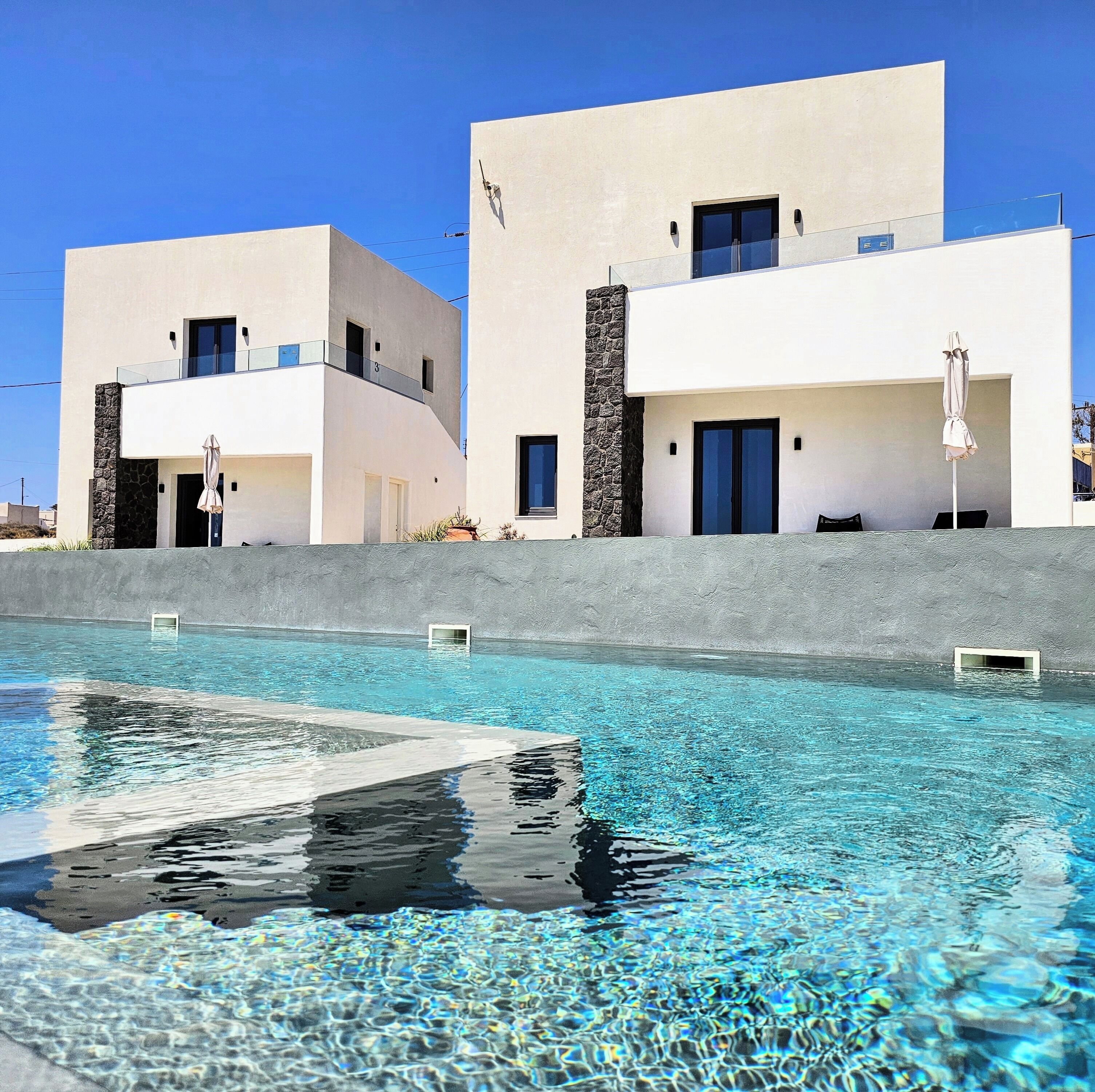 Photo - myLithos Suites