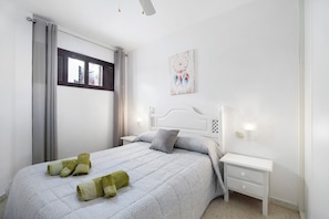 2 habitaciones y ropa de cama