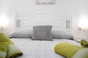 2 chambres, draps fournis