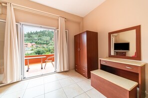 Interior - Studio Apartment 'Arianna Superior Studio 18' with Shared Pool, Balcony & Wi-Fi (Corfu)