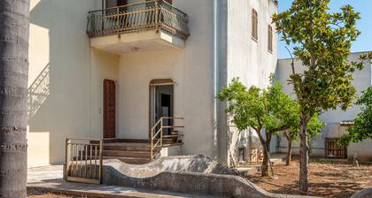 Pet-Friendly Apartment Casa Ginevra Salento with Garden & A/C