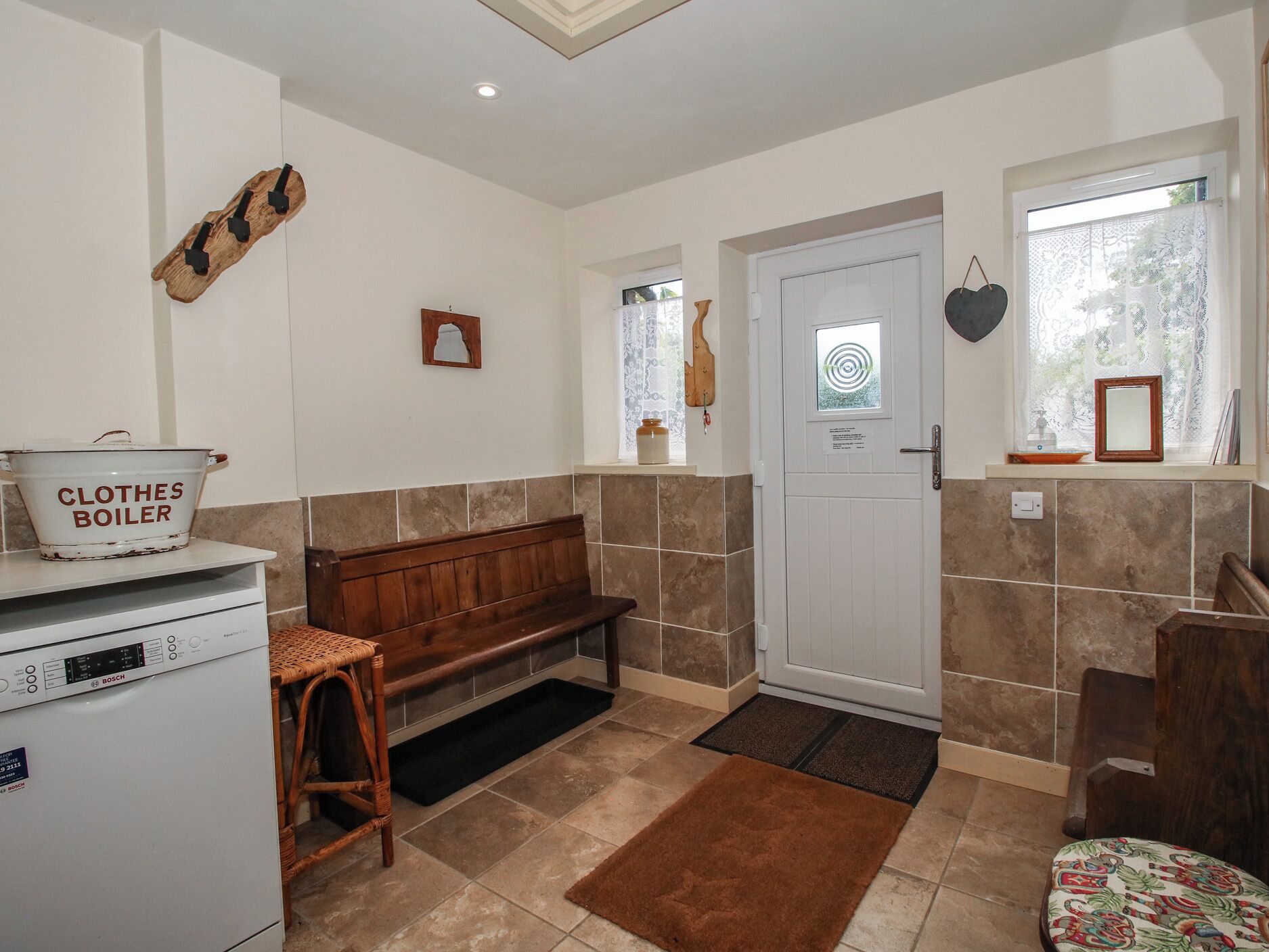 Cottage | Interior