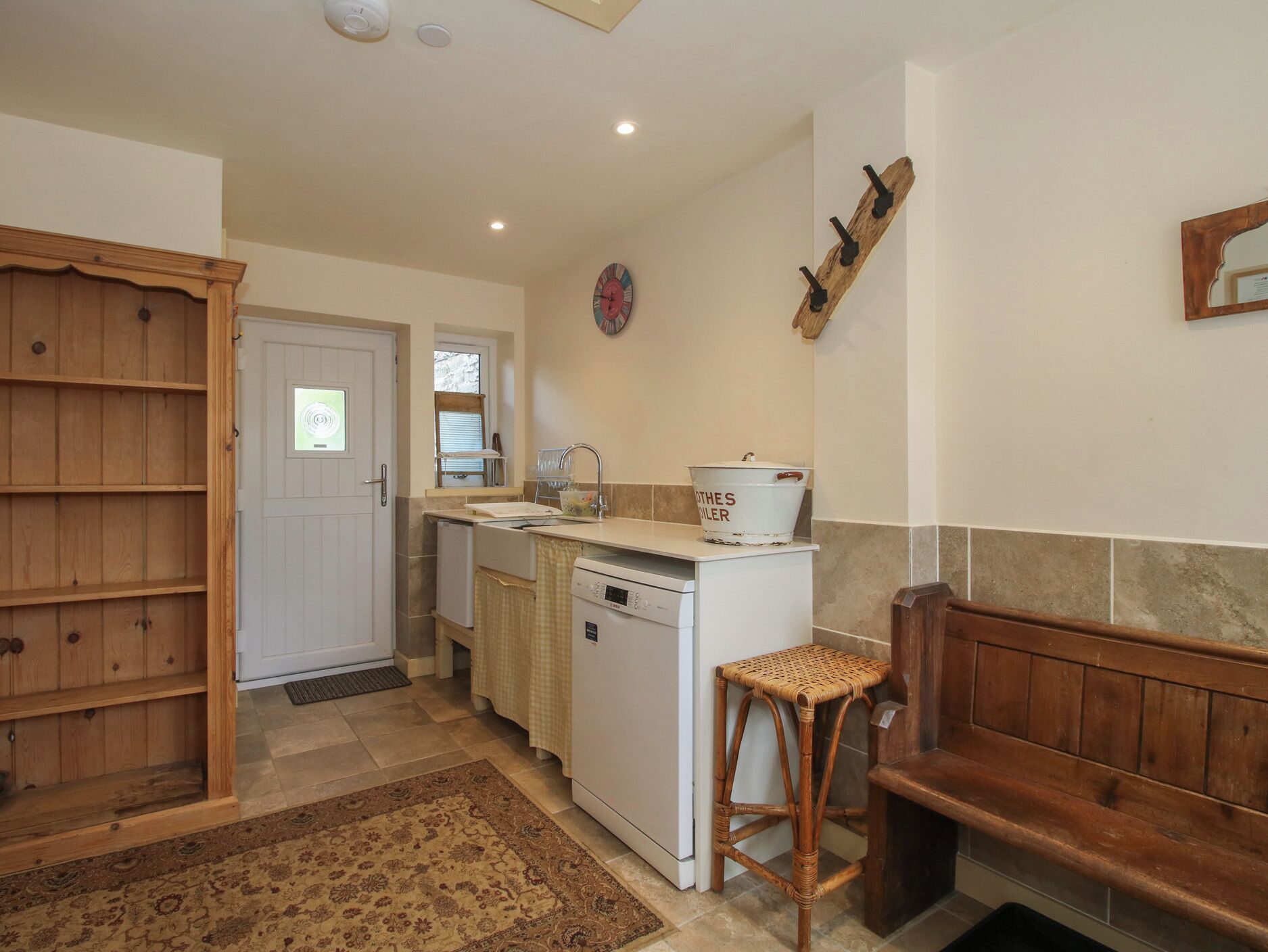Cottage | Interior