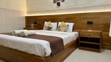Kamar Double | Selimut bulu angsa