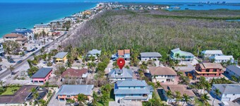 Bonita Beach Escape – Walk to Sand & Sun!