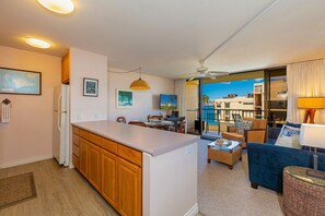 TV - Sugar Beach PH8: Sparkling Ocean Views Await! (Kihei)