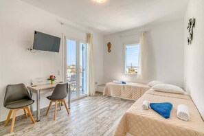 1 chambre, lit parapluie, Wi-Fi, draps fournis