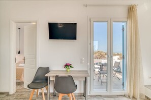 Dining - Paros Seaside Splendor - Apollo's Poolside Retreat (Aliki)