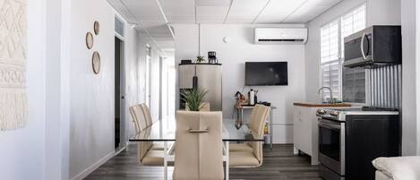 9 habitaciones y wifi gratis