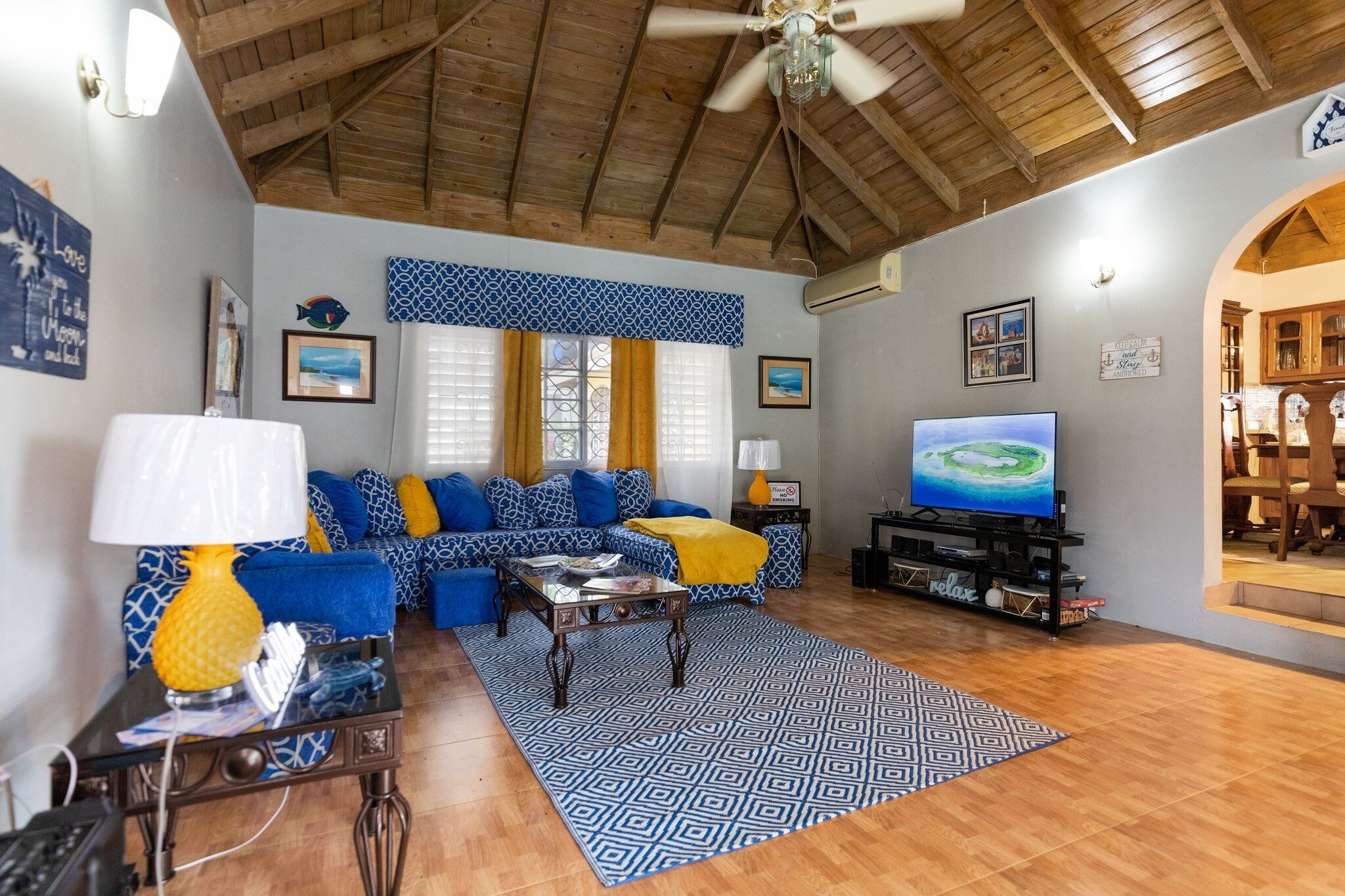 Villa, 5 Bedrooms | Living area | Smart TV, streaming services