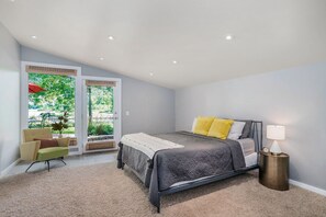 4 chambres, bureau, lit de bébé portatif, accès au Wi-Fi (inclus)