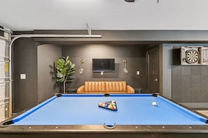 Spielezimmer