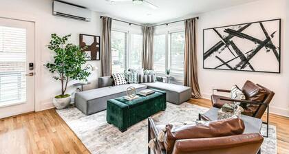 Skyline Vue 4 Suites 6 Baths | Rooftop + Game Room