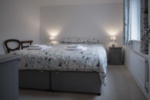 3 chambres, Wi-Fi gratuit, draps fournis