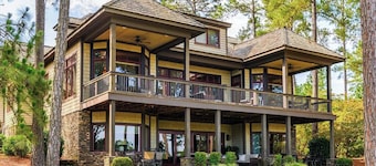 Kenwood Villa - Spectacular Golf Views - Sleeps 22