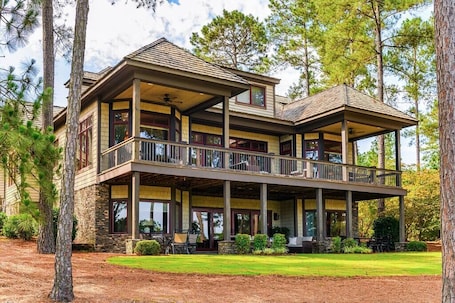 Exterior. Kenwood Villa - Spectacular Golf Views - Sleeps 22