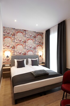 Chambre Double Deluxe | 1 chambre, lit parapluie, Wi-Fi gratuit, draps fournis