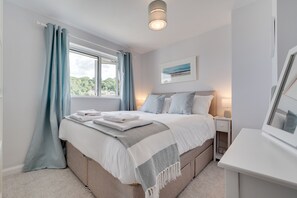 2 Schlafzimmer, Bügeleisen/Bügelbrett, kostenloses WLAN, Bettwäsche