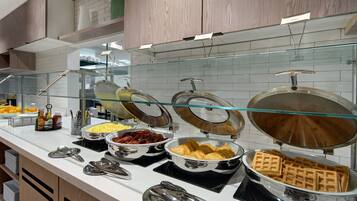 Free daily full breakfast