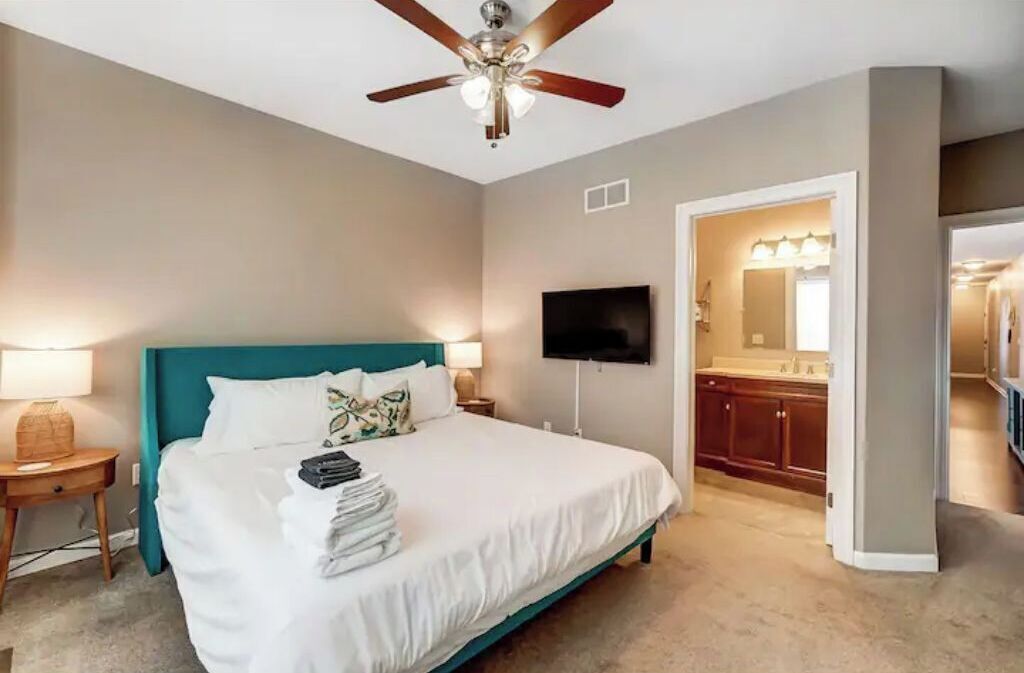 2 bedrooms, iron/ironing board, free WiFi, bed sheets