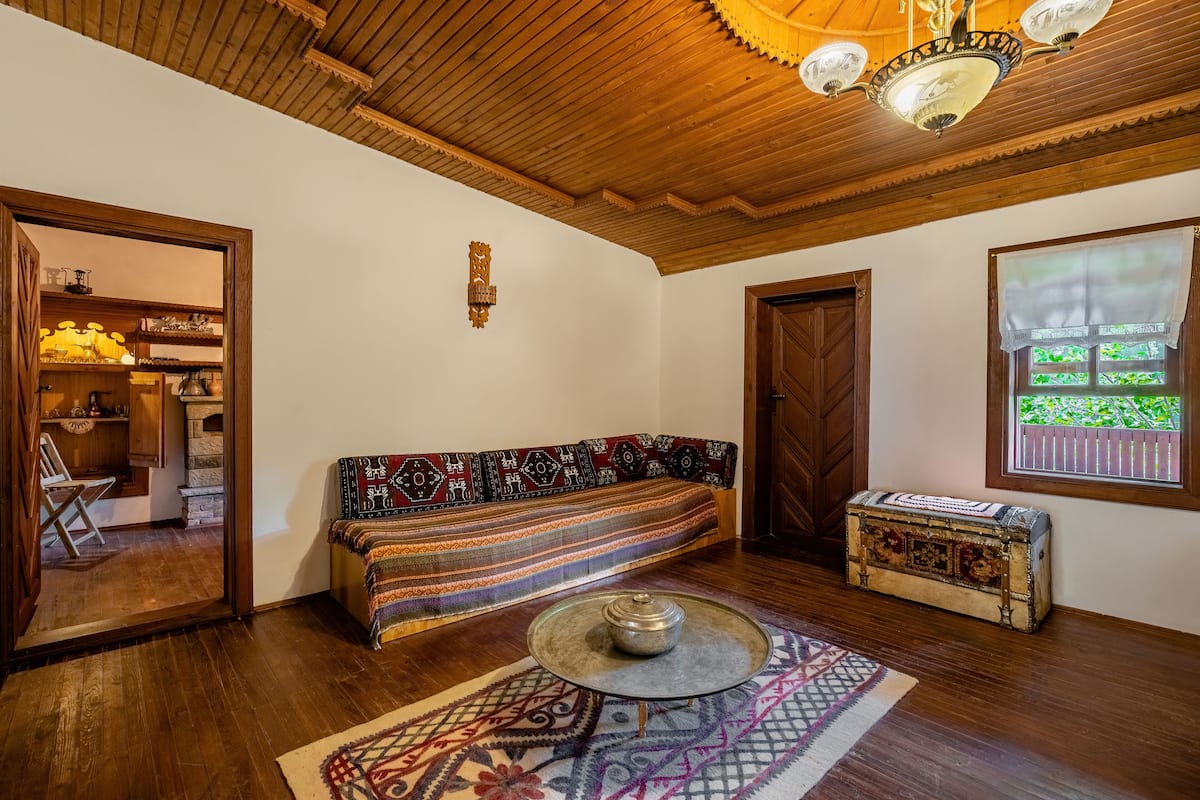 Traditional Chalet
