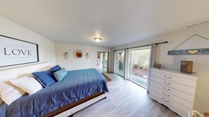4 habitaciones, escritorio, tabla de planchar con plancha y wifi 