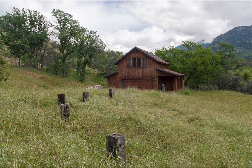 Mountain View Loft