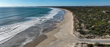 Accommodatie ligt op het strand