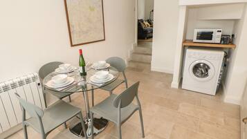 Fridge, dishwasher, electric kettle, toaster